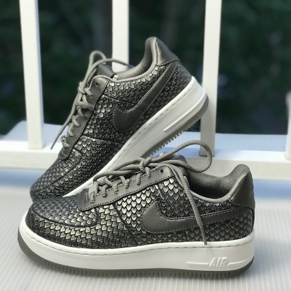 Nike Shoes - NWT Nike Air Force 1 Upstep PRM Mtls Pewter WMNS